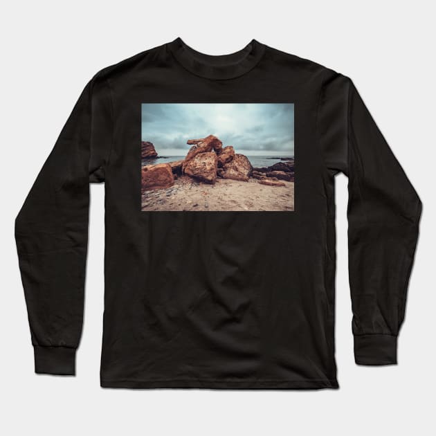 BOULDERS ON THE BEACH DESIGN Long Sleeve T-Shirt by SERENDIPITEE